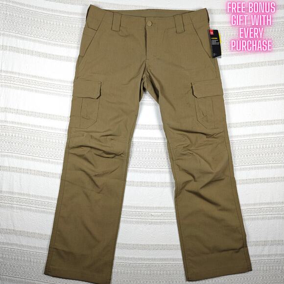 Under Armour Storm Loose Fit 7 Pocket Cargo Pants Army Green Size 14 NWT - Picture 1 of 9